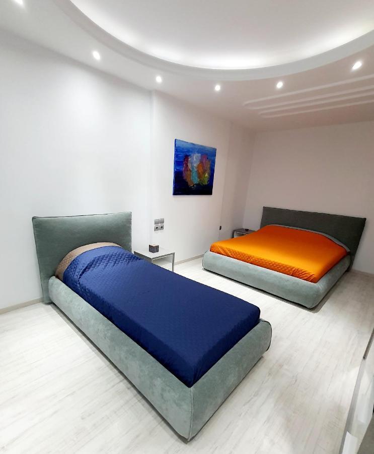 Magnolia Luxury Penthouse Lägenhet Berat Exteriör bild