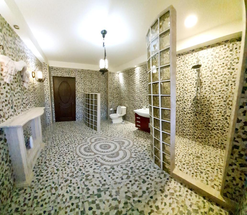 Magnolia Luxury Penthouse Lägenhet Berat Exteriör bild
