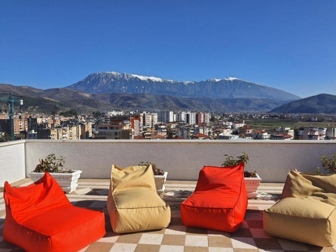 Magnolia Luxury Penthouse Lägenhet Berat Exteriör bild